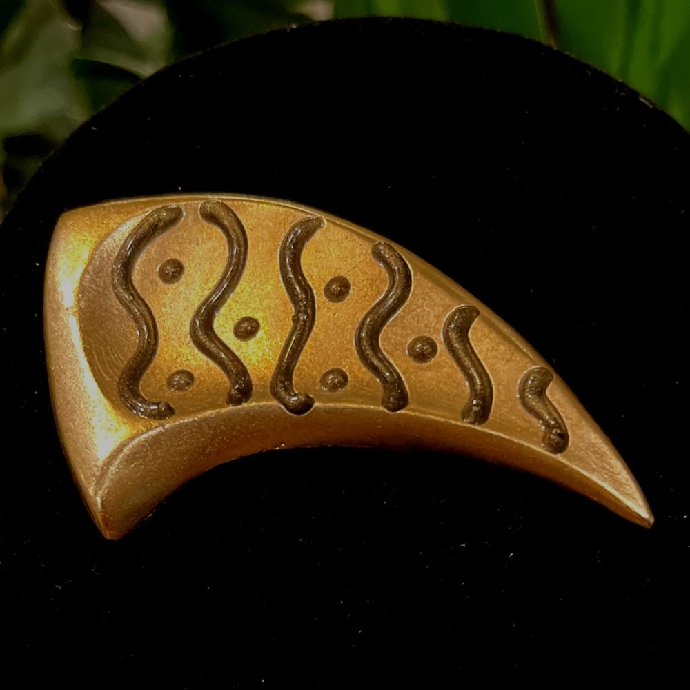 Vintage C.S. T Jewelry Elegant Hand Painted Gold Brooch with  Design